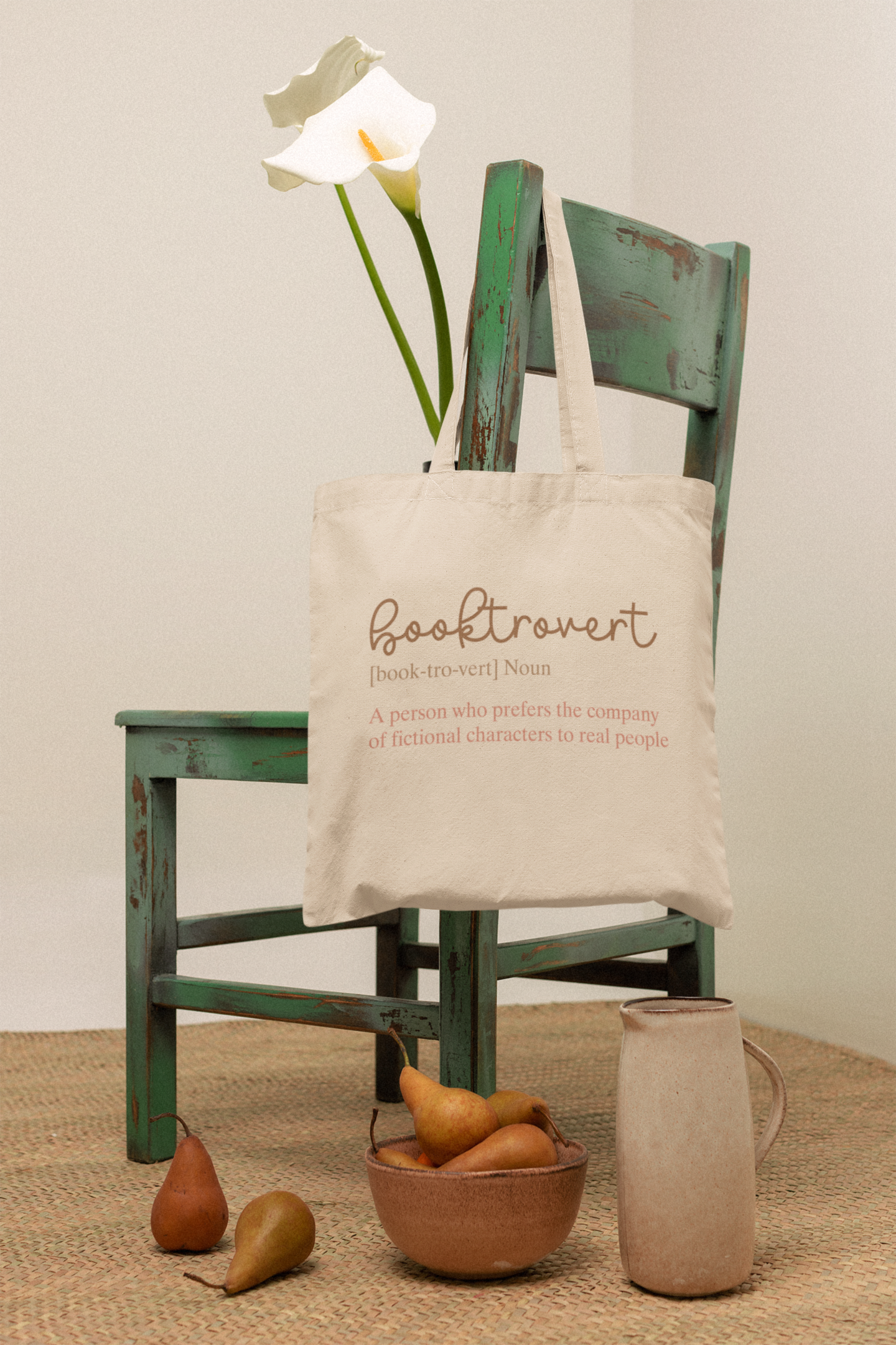 Booktrovert Definition Tote Bag