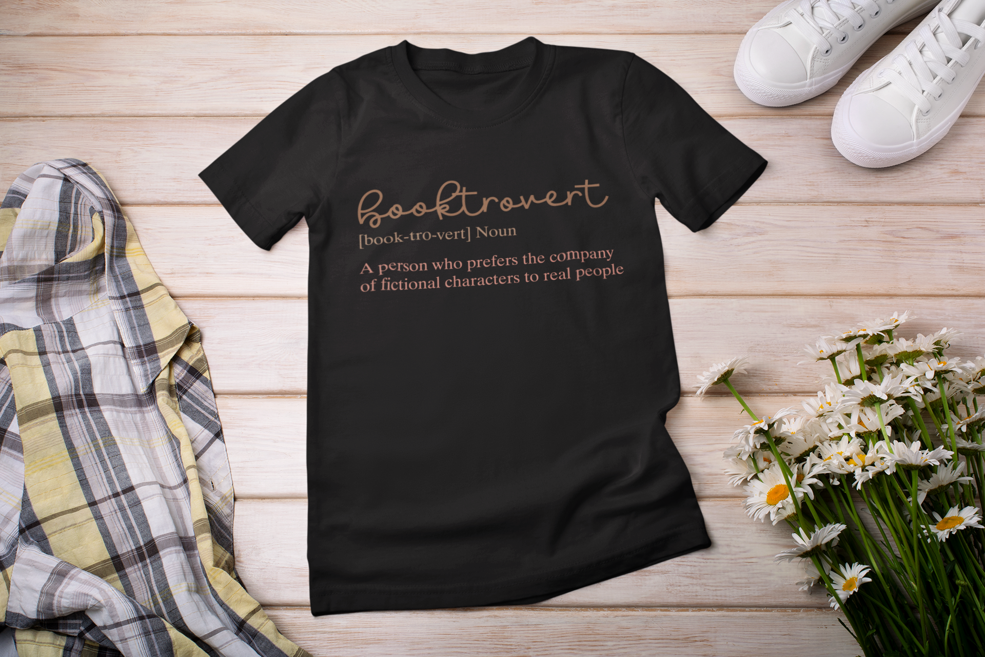 Booktrovert Definition T-shirt
